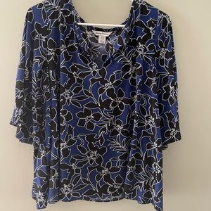 Tommy Bahama Navy Blue & Black Floral Blouse Size Petite Small Top V Neck
